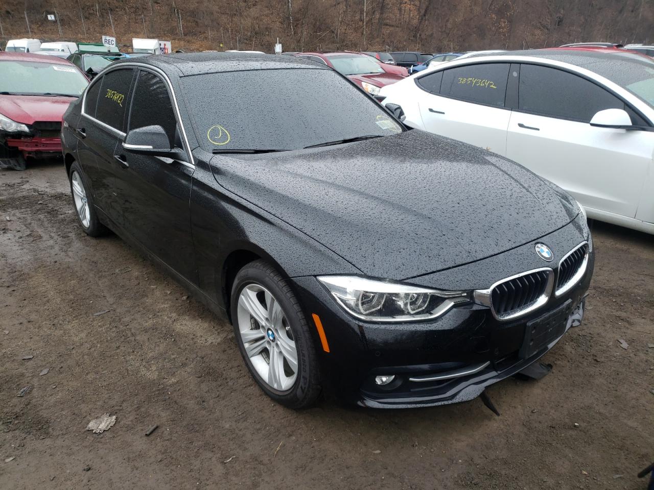 BMW 330 XI 2018 with VIN WBA8D9C58JEM34459 - Photo from auction