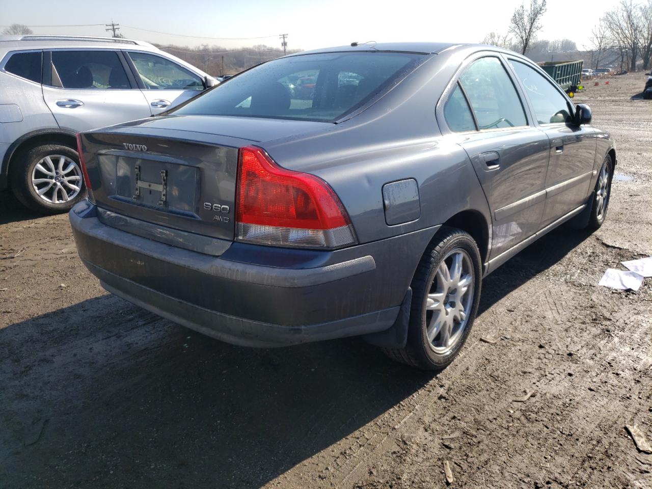 Photo 4 from auction – 2003 VOLVO S60 2.5T with VIN YV1RH59H032242974