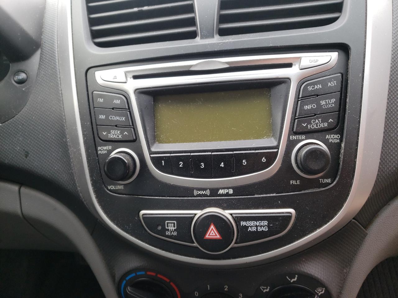 Photo 9 from auction – 2012 HYUNDAI ACCENT GLS with VIN KMHCT4AE7CU210934