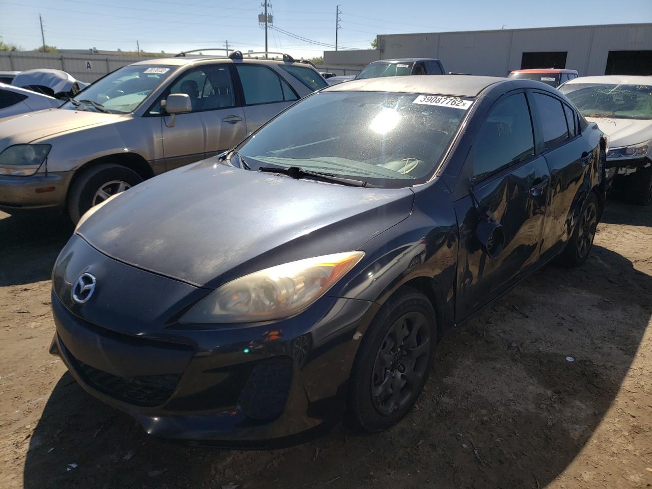 Photo 2 from auction – 2012 MAZDA 3 I with VIN JM1BL1UF6C1679159