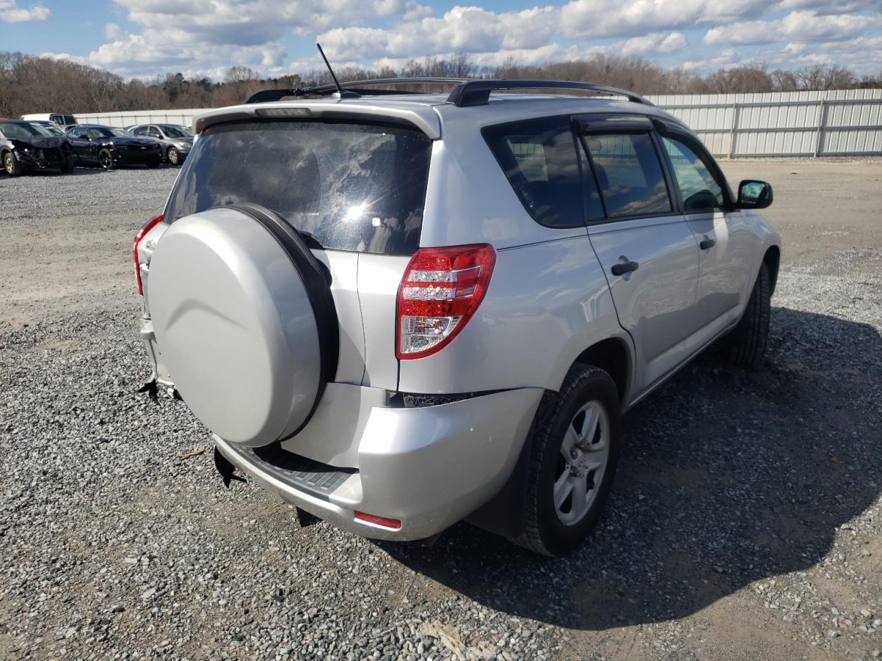 Photo 4 from auction – 2010 TOYOTA RAV4 with VIN 2T3ZF4DV6AW033942