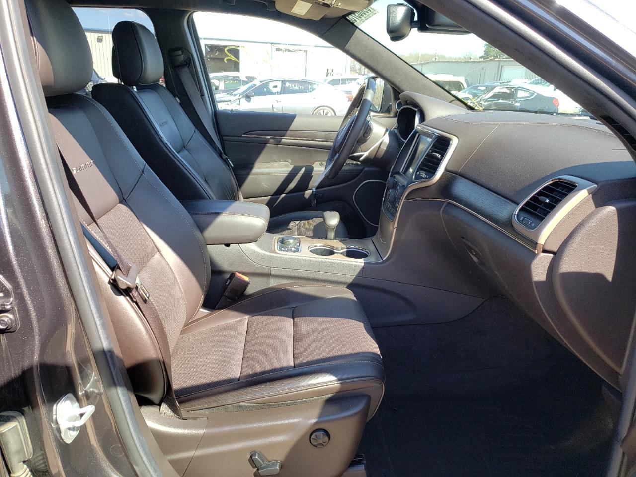 Photo 5 from auction – 2014 JEEP GRAND CHER with VIN 1C4RJFJM0EC413809