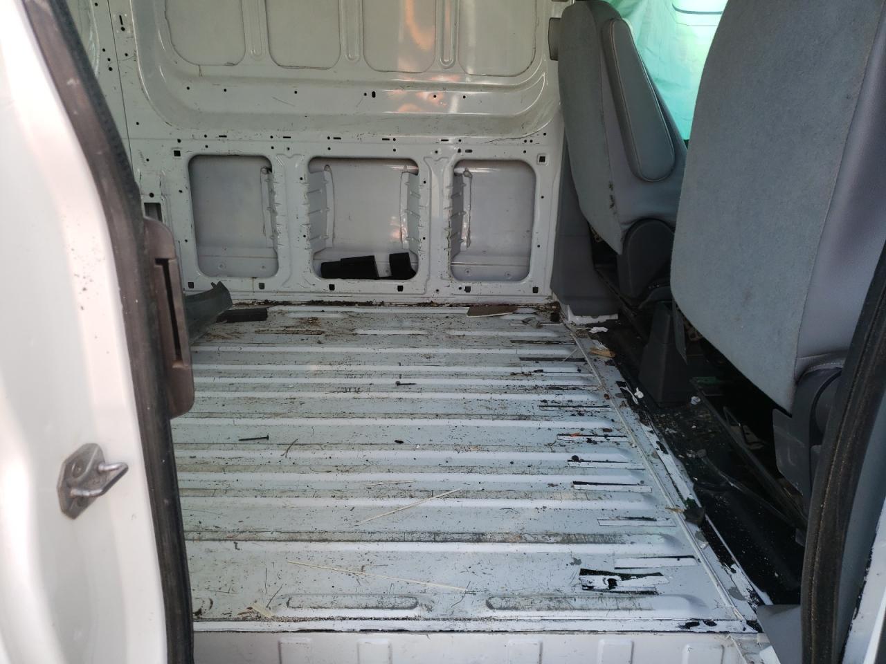 Photo 6 from auction – 2018 FORD TRANSIT T- with VIN 1FTYE9ZM0JKB03116