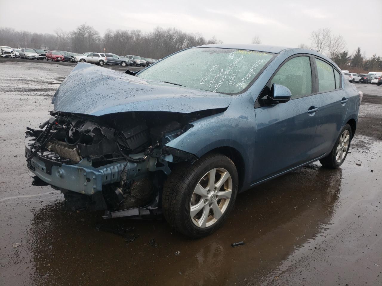 Photo 2 from auction – 2011 MAZDA 3 I with VIN JM1BL1VG0B1458713