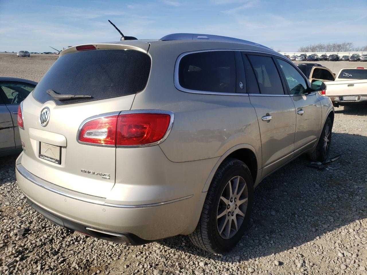 Photo 4 from auction – 2016 BUICK ENCLAVE with VIN 5GAKVBKD0GJ222730