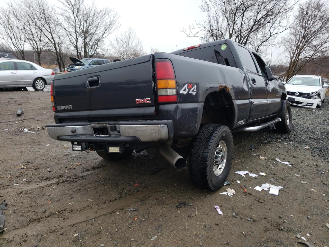 Photo 4 from auction – 2004 GMC SIERRA K25 with VIN 1GTHK23274F213262