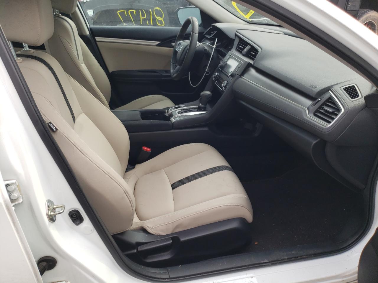 Photo 5 from auction – 2016 HONDA CIVIC LX with VIN 19XFC2F53GE013116