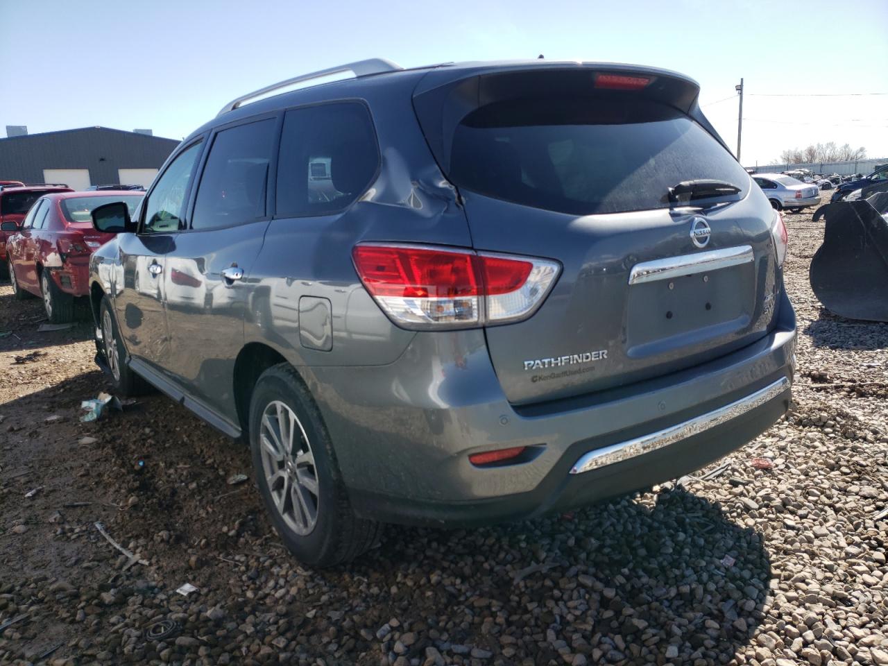 Photo 3 from auction – 2016 NISSAN PATHFINDER with VIN 5N1AR2MM5GC612816