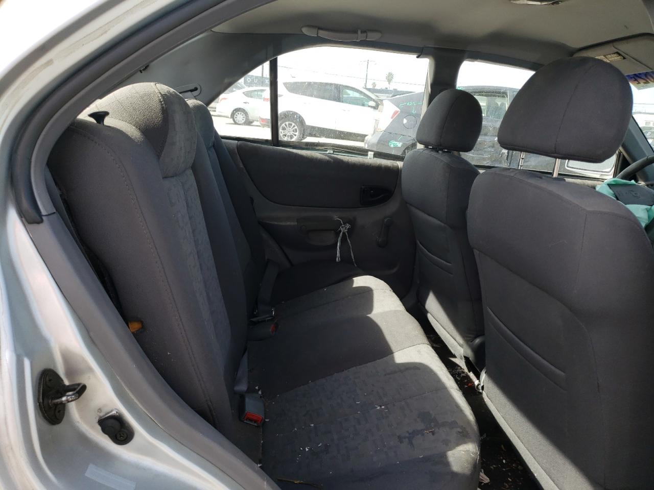Photo 6 from auction – 2003 HYUNDAI ACCENT GL with VIN KMHCG45C33U429466