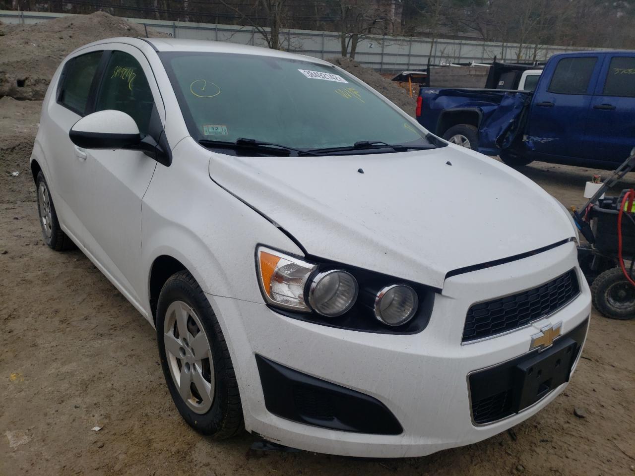 Photo 1 from auction – 2016 CHEVROLET SONIC LS with VIN 1G1JA6SG4G4169318