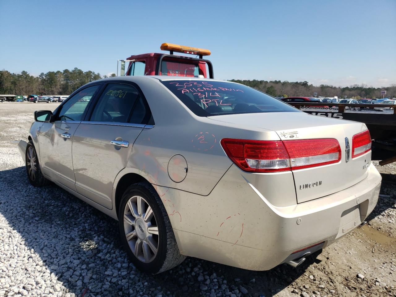 Photo 3 from auction – 2010 LINCOLN MKZ with VIN 3LNHL2GC0AR657271