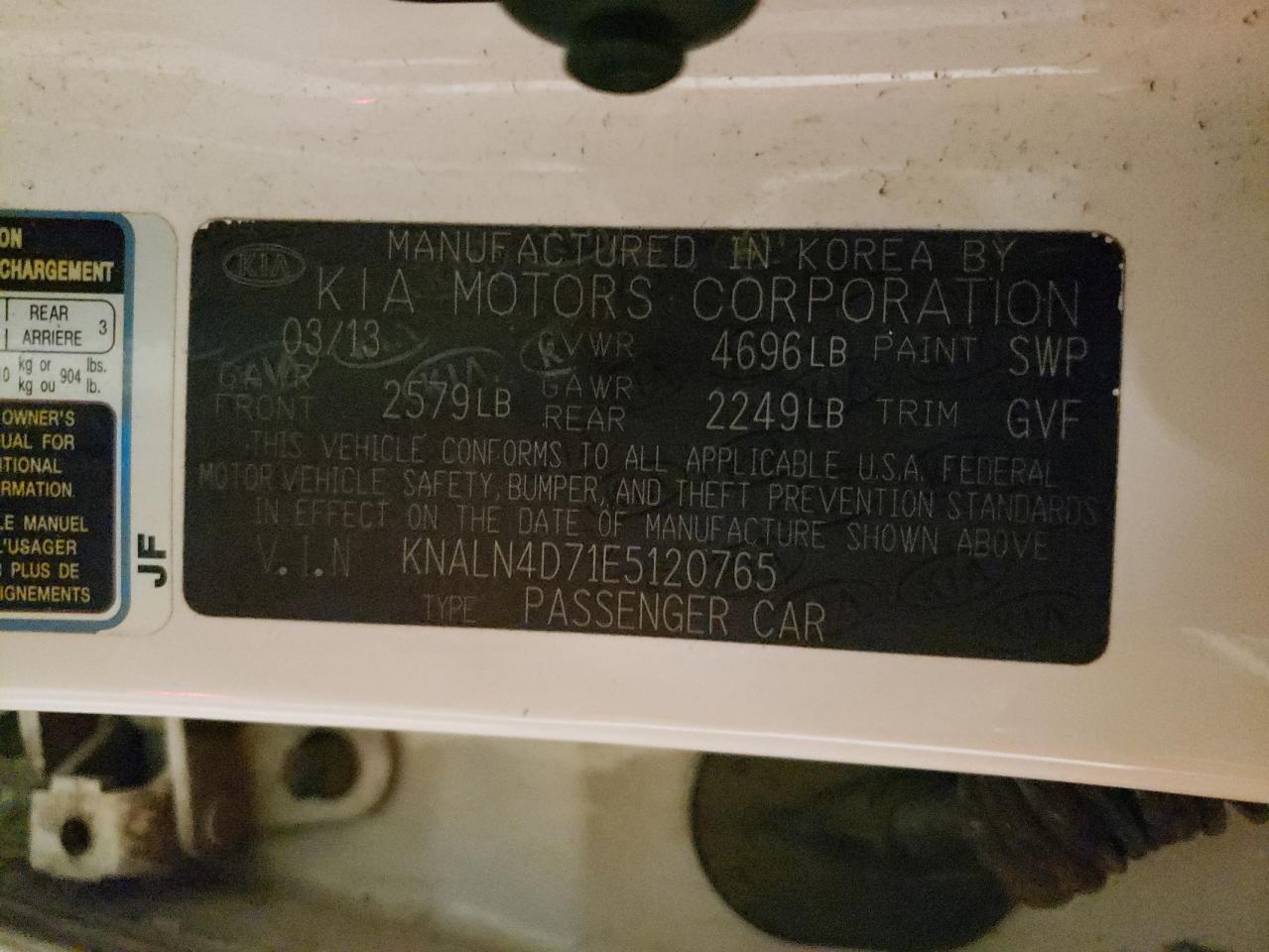 Photo 10 from auction – 2014 KIA CADENZA PR with VIN KNALN4D71E5120765
