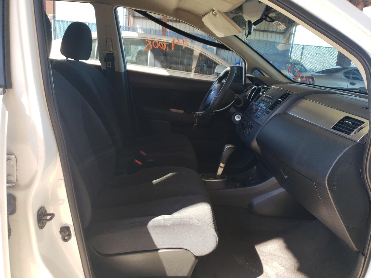 Photo 5 from auction – 2011 NISSAN VERSA S with VIN 3N1BC1CP8BL442399