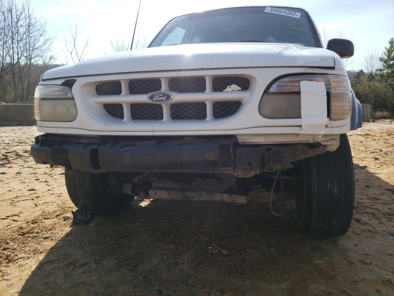 Photo 9 from auction – 2000 FORD EXPLORER X with VIN 1FMZU83P8YZB99532