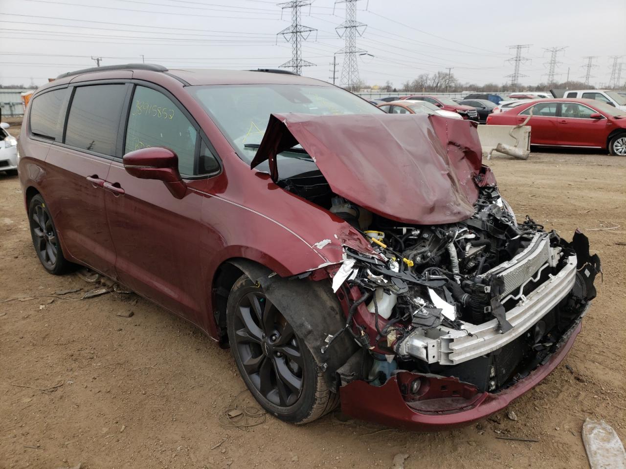 CHRYSLER PACIFICA L 2019 with VIN 2C4RC1GG0KR705834 - Photo from auction