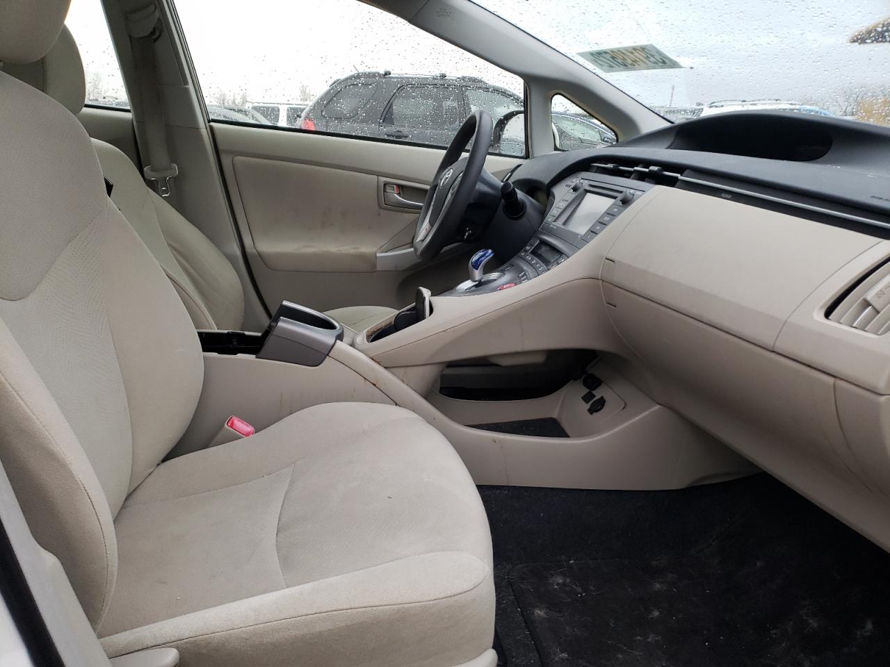 Photo 5 from auction – 2012 TOYOTA PRIUS with VIN JTDKN3DU9C5473606