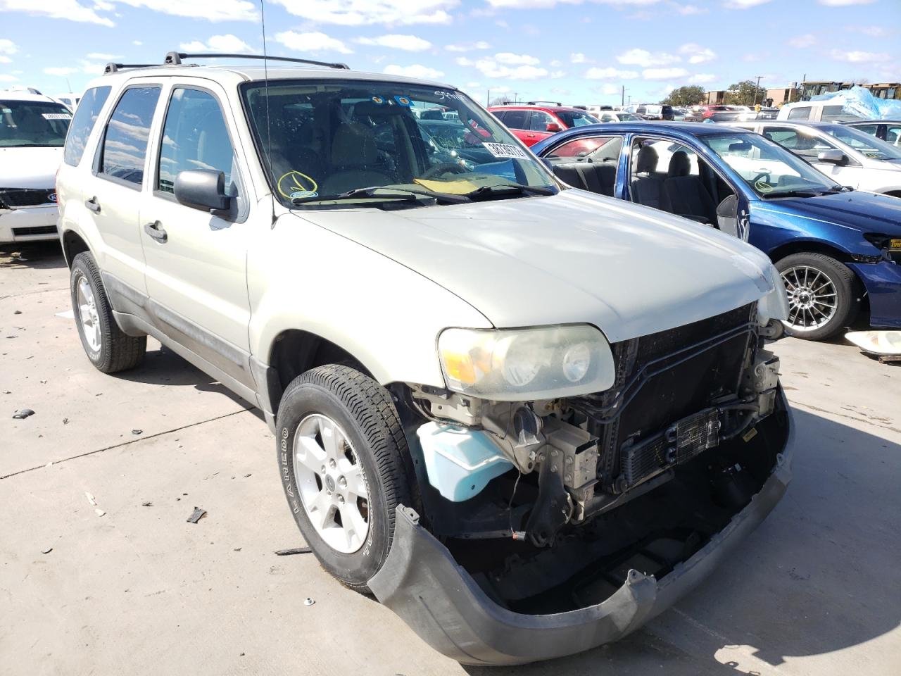 FORD ESCAPE XLT 2005 with VIN 1FMYU03145KB85446 - Photo from auction