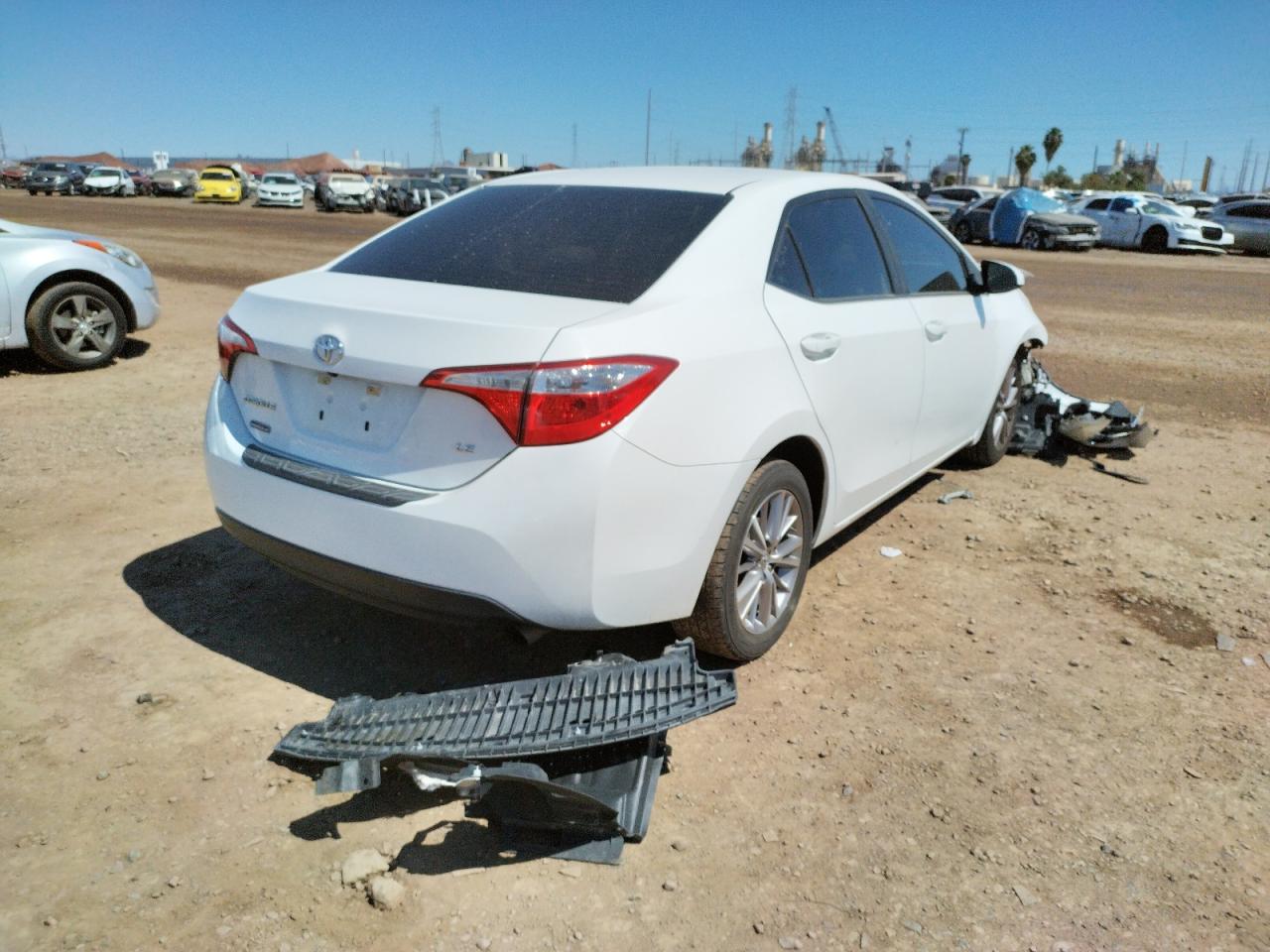 Photo 4 from auction – 2015 TOYOTA COROLLA L with VIN 5YFBURHE9FP337475