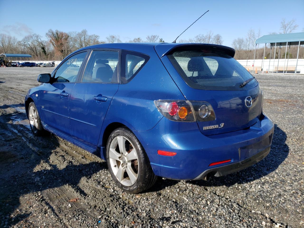 Photo 3 from auction – 2005 MAZDA 3 HATCHBAC with VIN JM1BK143451239243
