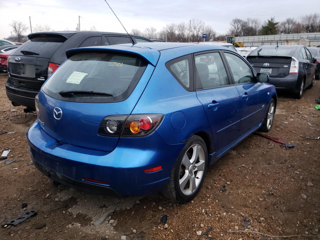 Zdjęcie 4 z aukcji – 2004 MAZDA 3 HATCHBAC z VIN JM1BK343541217603