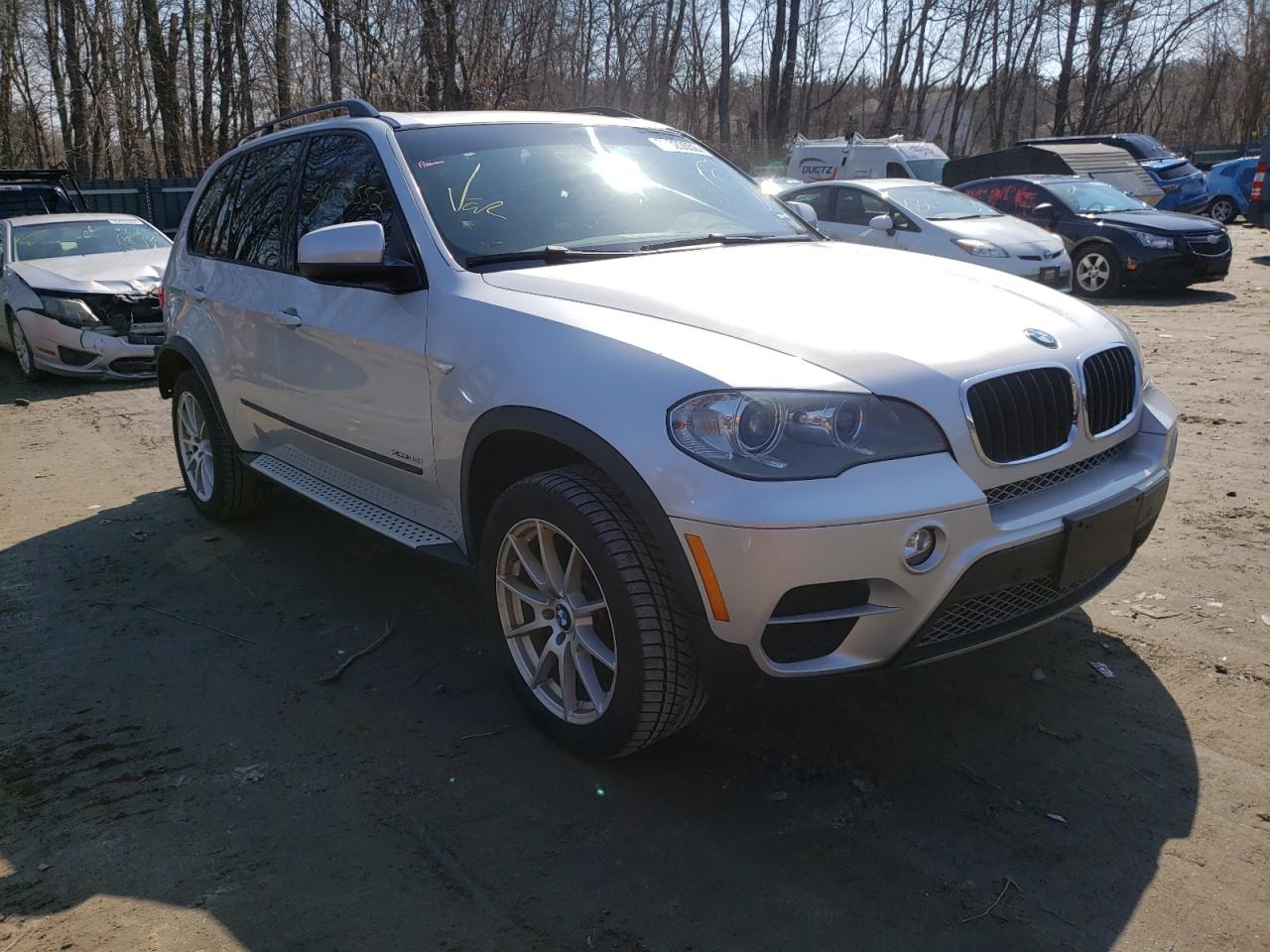 BMW X5 XDRIVE3 2012 with VIN 5UXZV4C56CL987955 - Photo from auction