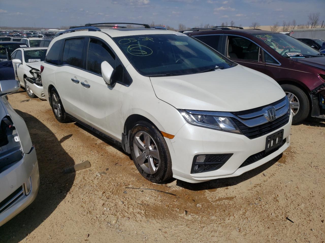 Photo 1 from auction – 2018 HONDA ODYSSEY EX with VIN 5FNRL6H74JB009774