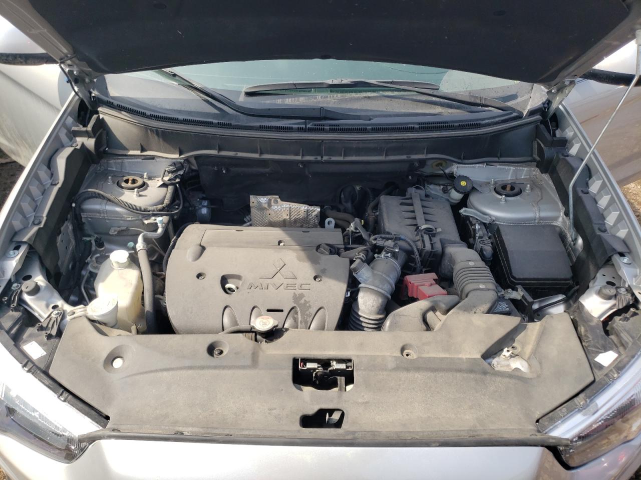 Photo 7 from auction – 2015 MITSUBISHI OUTLANDER with VIN 4A4AR4AU7FE055052