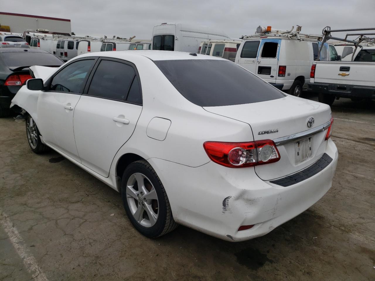 Photo 3 from auction – 2011 TOYOTA COROLLA BA with VIN 2T1BU4EE6BC582946