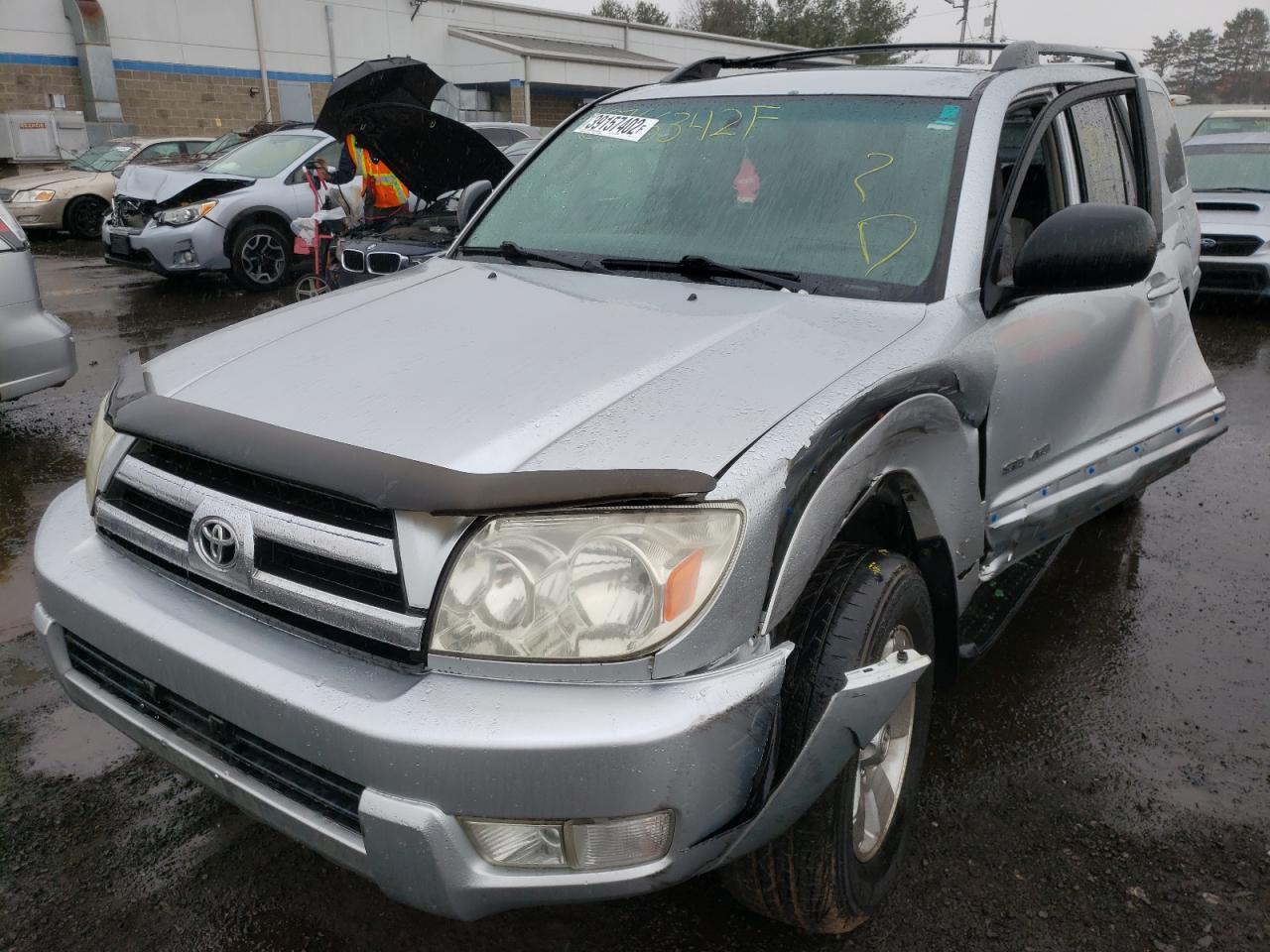 Photo 2 from auction – 2005 TOYOTA 4 RUNNER with VIN JTEBU14R650063246