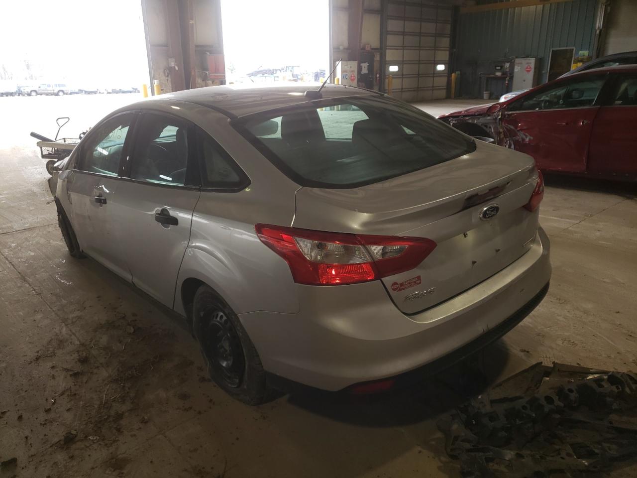 Photo 3 from auction – 2013 FORD FOCUS S with VIN 1FADP3E23DL276952