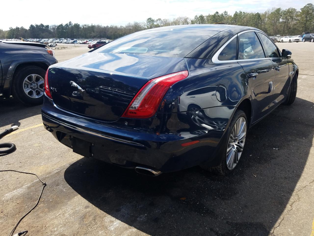 Photo 4 from auction – 2012 JAGUAR XJL SUPERC with VIN SAJWA2GE2CMV33289