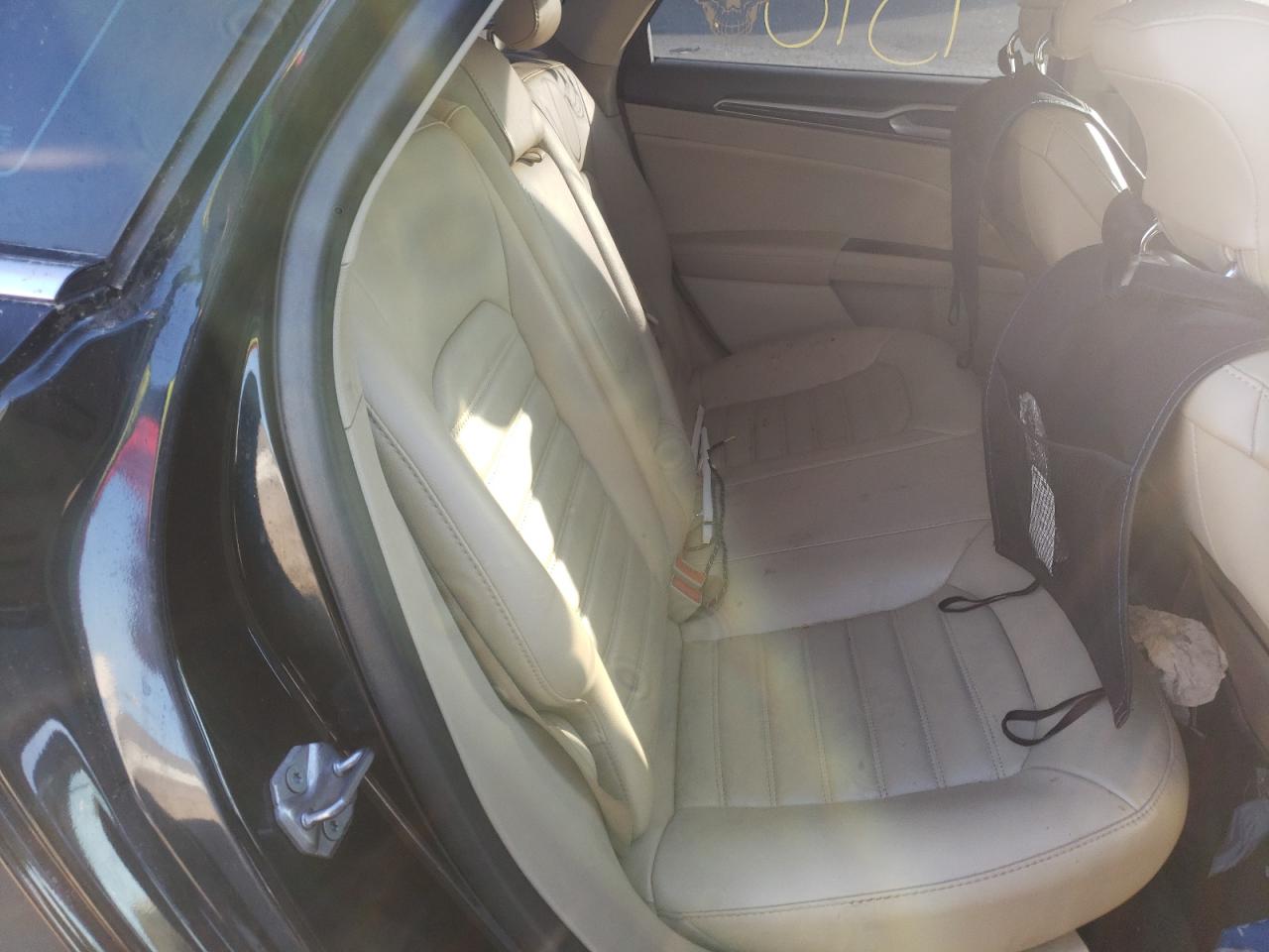 Photo 6 from auction – 2014 FORD FUSION SE with VIN 3FA6P0HD9ER318290
