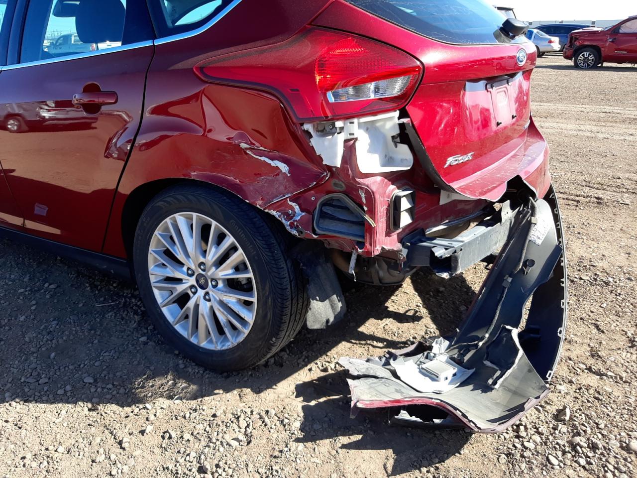 Photo 9 from auction – 2015 FORD FOCUS TITA with VIN 1FADP3N22FL300869