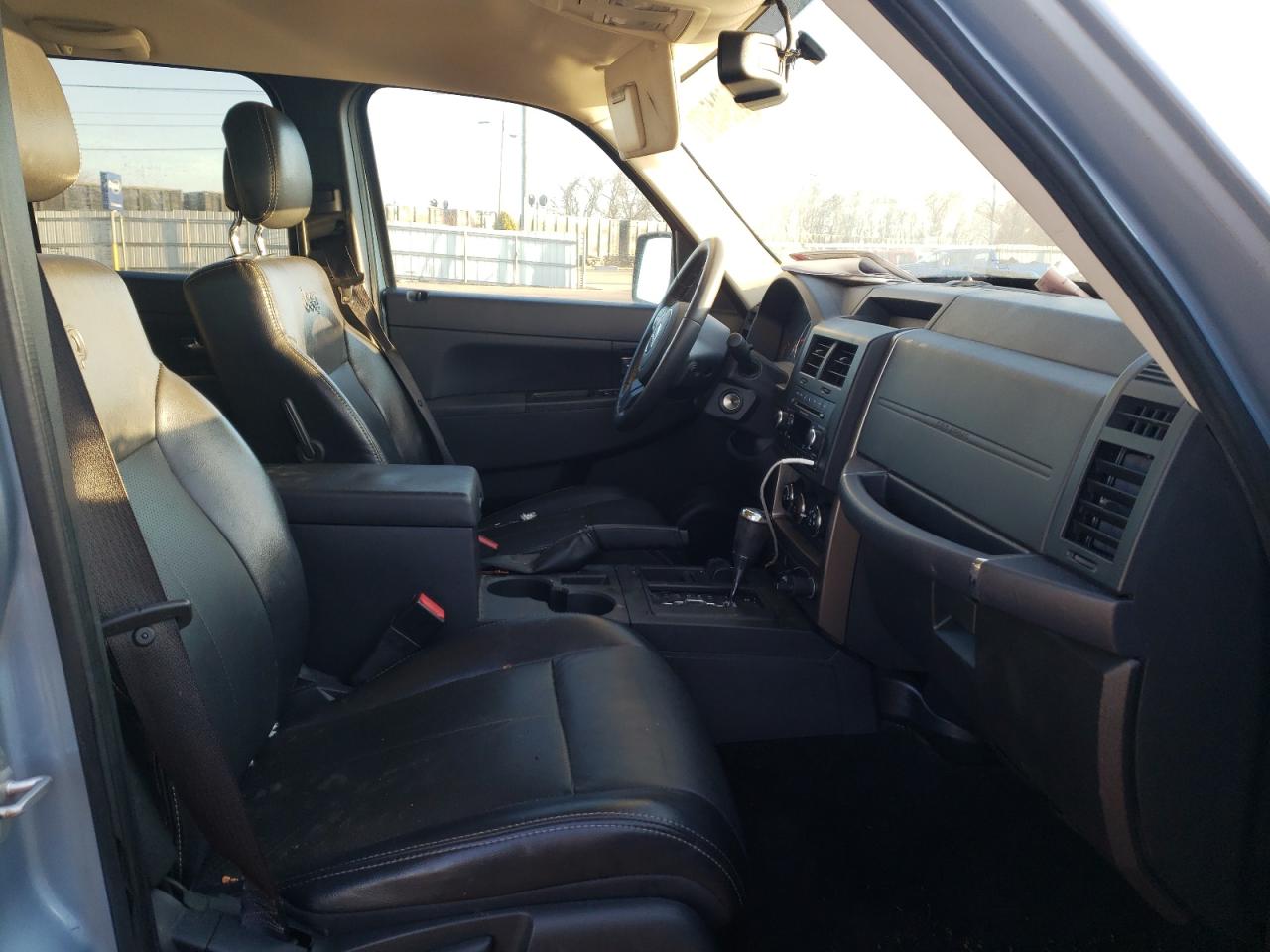 Photo 5 from auction – 2012 JEEP LIBERTY SP with VIN 1C4PJMAK7CW175463