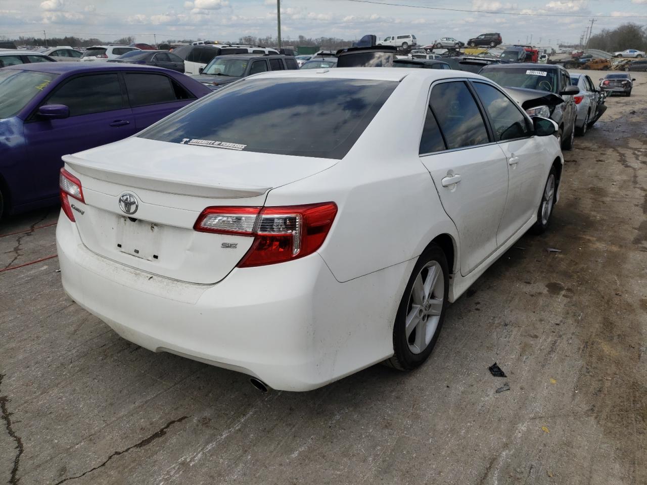 Photo 4 from auction – 2012 TOYOTA CAMRY BASE with VIN 4T1BF1FK3CU612322