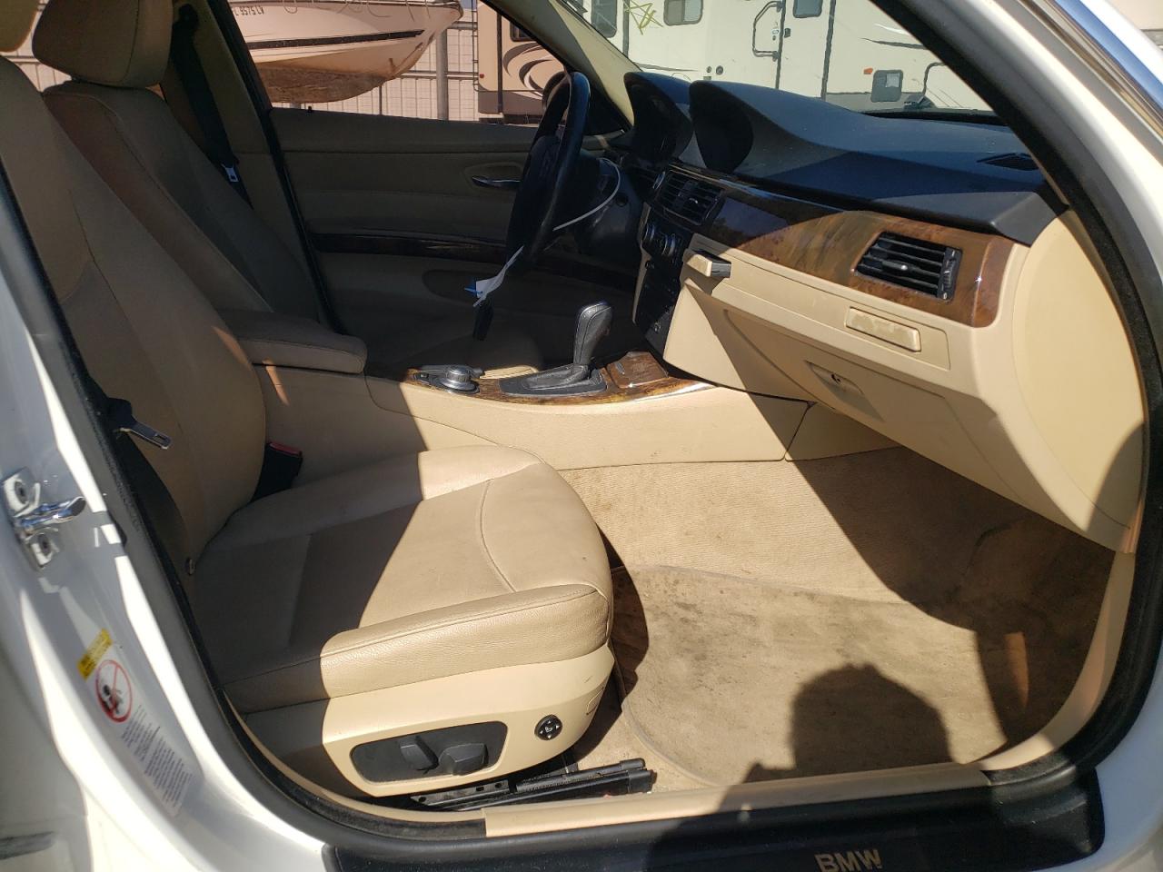 Photo 5 from auction – 2008 BMW 335 I with VIN WBAVB73568KY63477