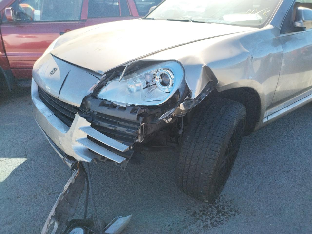 Photo 9 from auction – 2008 PORSCHE CAYENNE S with VIN WP1AB29P18LA53096