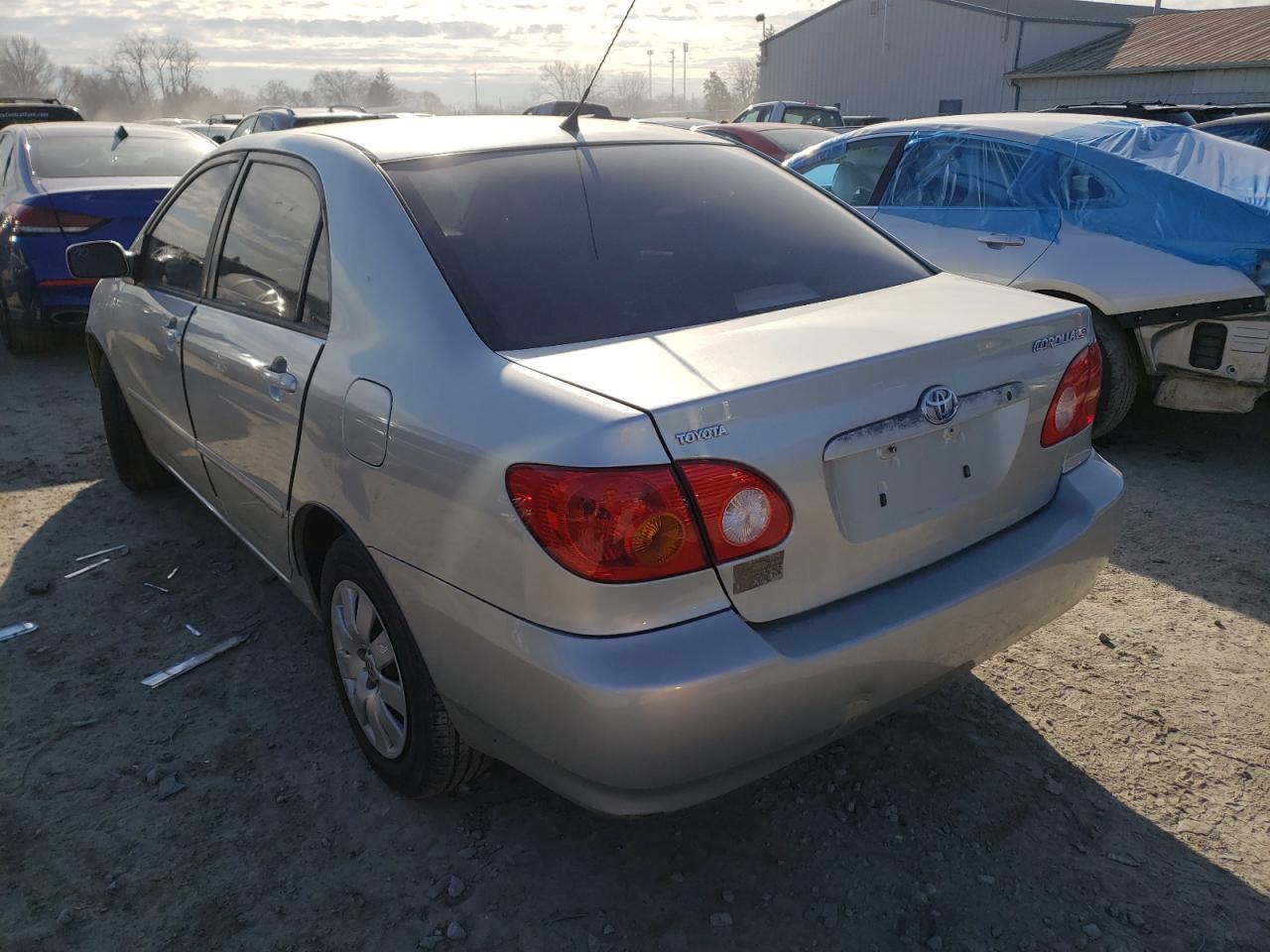 Photo 3 from auction – 2004 TOYOTA COROLLA CE with VIN JTDBR32E242044388