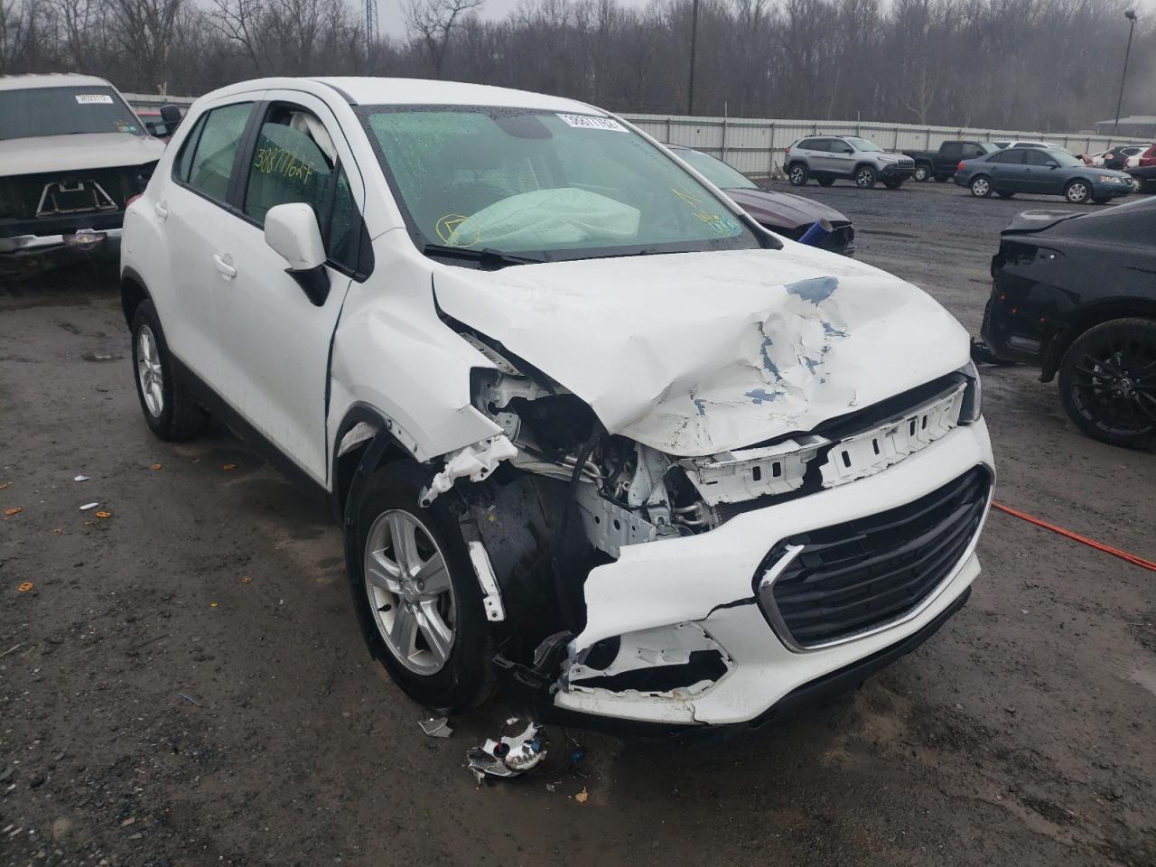 CHEVROLET TRAX LS 2018 with VIN KL7CJNSB6JB604144 - Photo from auction