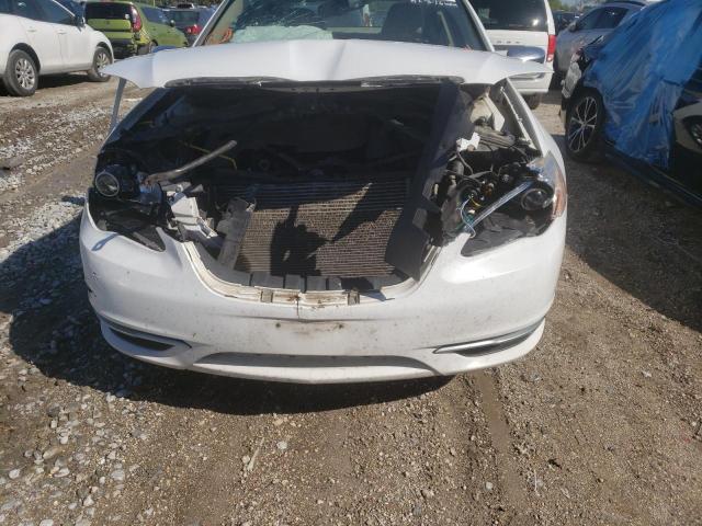 Photo 9 from auction – 2013 CHRYSLER 200 LIMITE with VIN 1C3CCBCG2DN567638