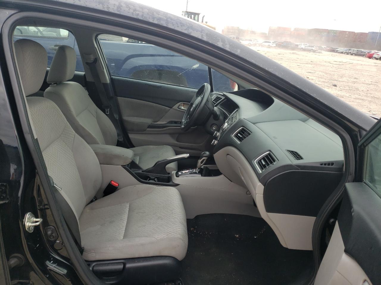 Photo 5 from auction – 2014 HONDA CIVIC LX with VIN 19XFB2F55EE206559