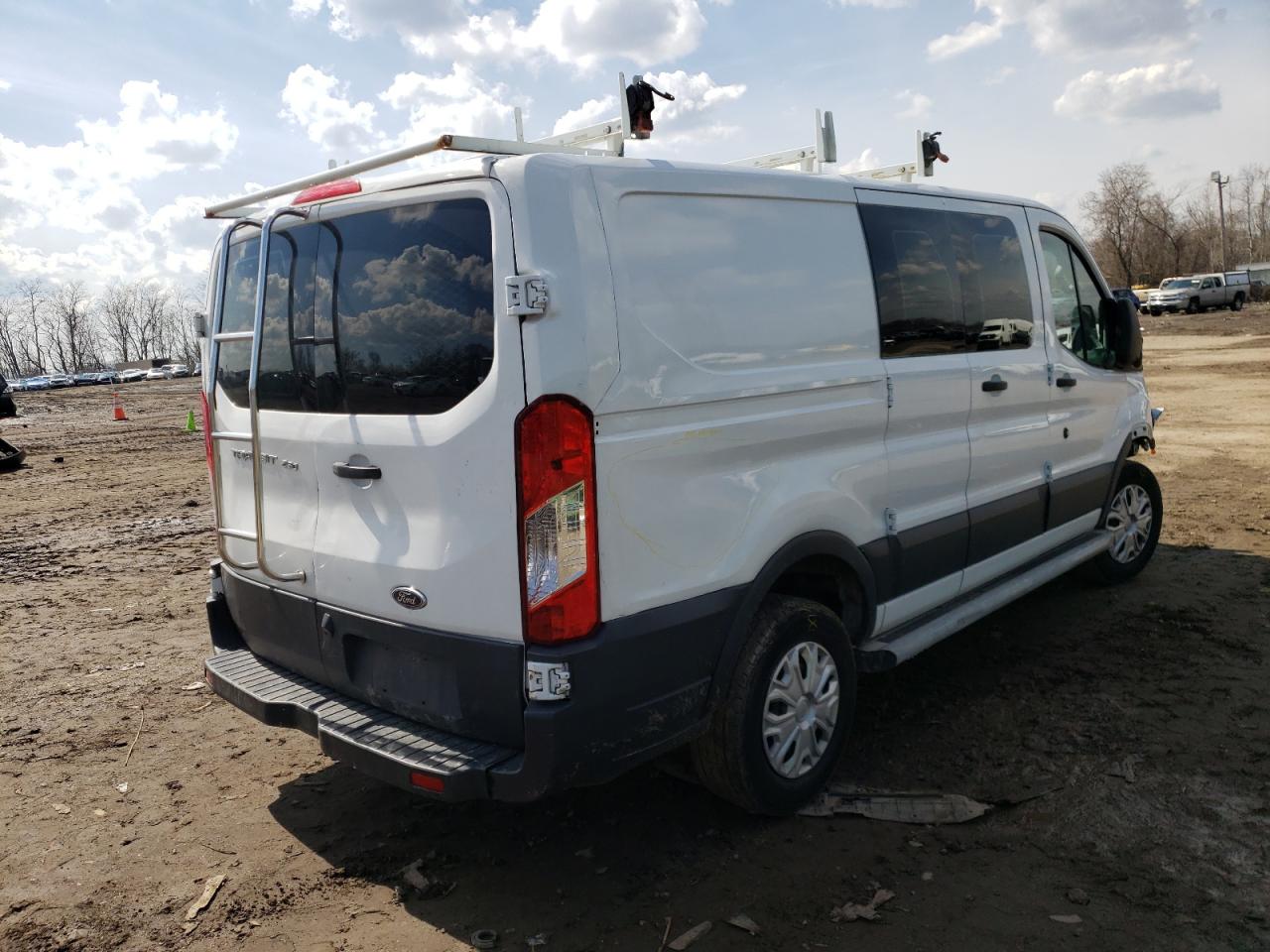 Photo 4 from auction – 2016 FORD TRANSIT T- with VIN 1FTYR1ZMXGKA87280