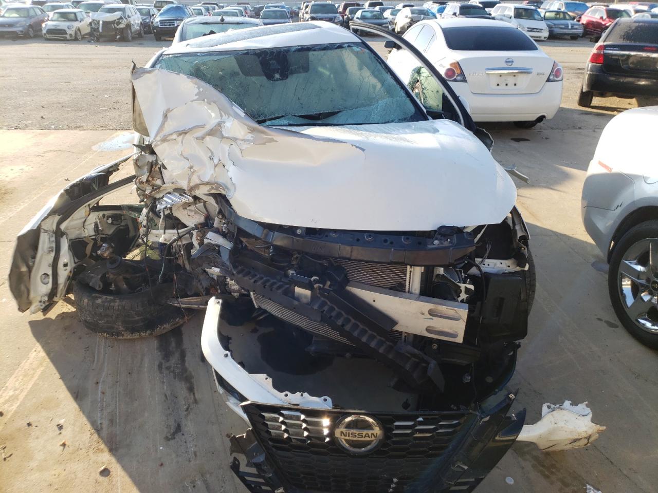 Photo 9 from auction – 2019 NISSAN ALTIMA with VIN 1N4BL4DV5KC156345