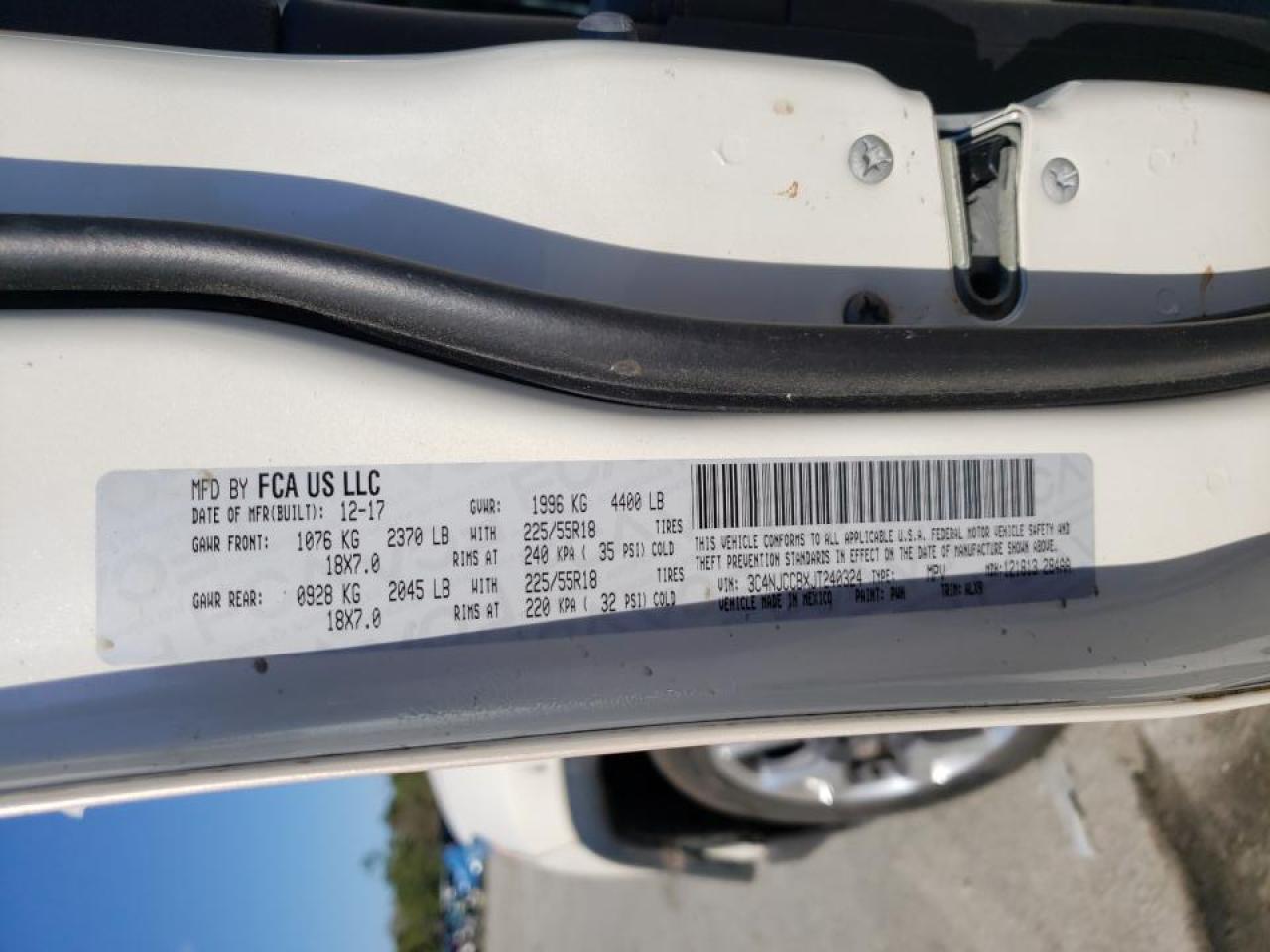 Photo 10 from auction – 2018 JEEP COMPASS with VIN 3C4NJCCBXJT240324