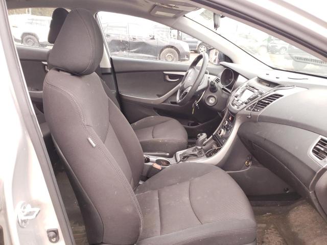 Photo 5 from auction – 2016 HYUNDAI ELANTRA SE with VIN KMHDH4AE2GU630256