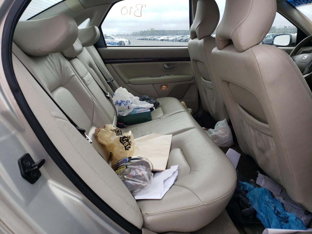 Photo 6 from auction – 2004 VOLVO S80 2.5T with VIN YV1TS59H441375204