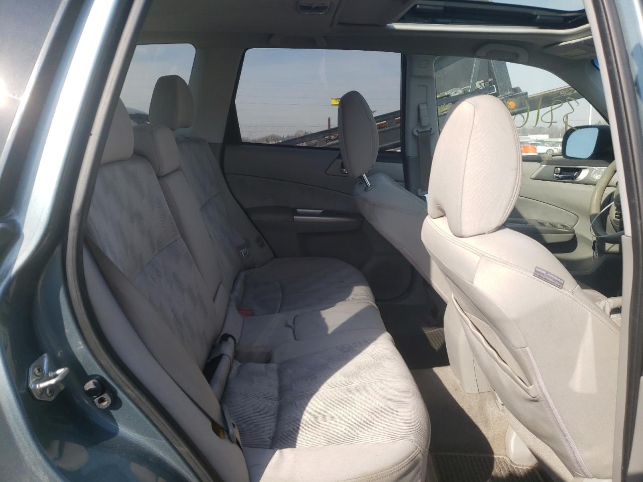 Photo 6 from auction – 2010 SUBARU FORESTER 2 with VIN JF2SH6CC1AH901778