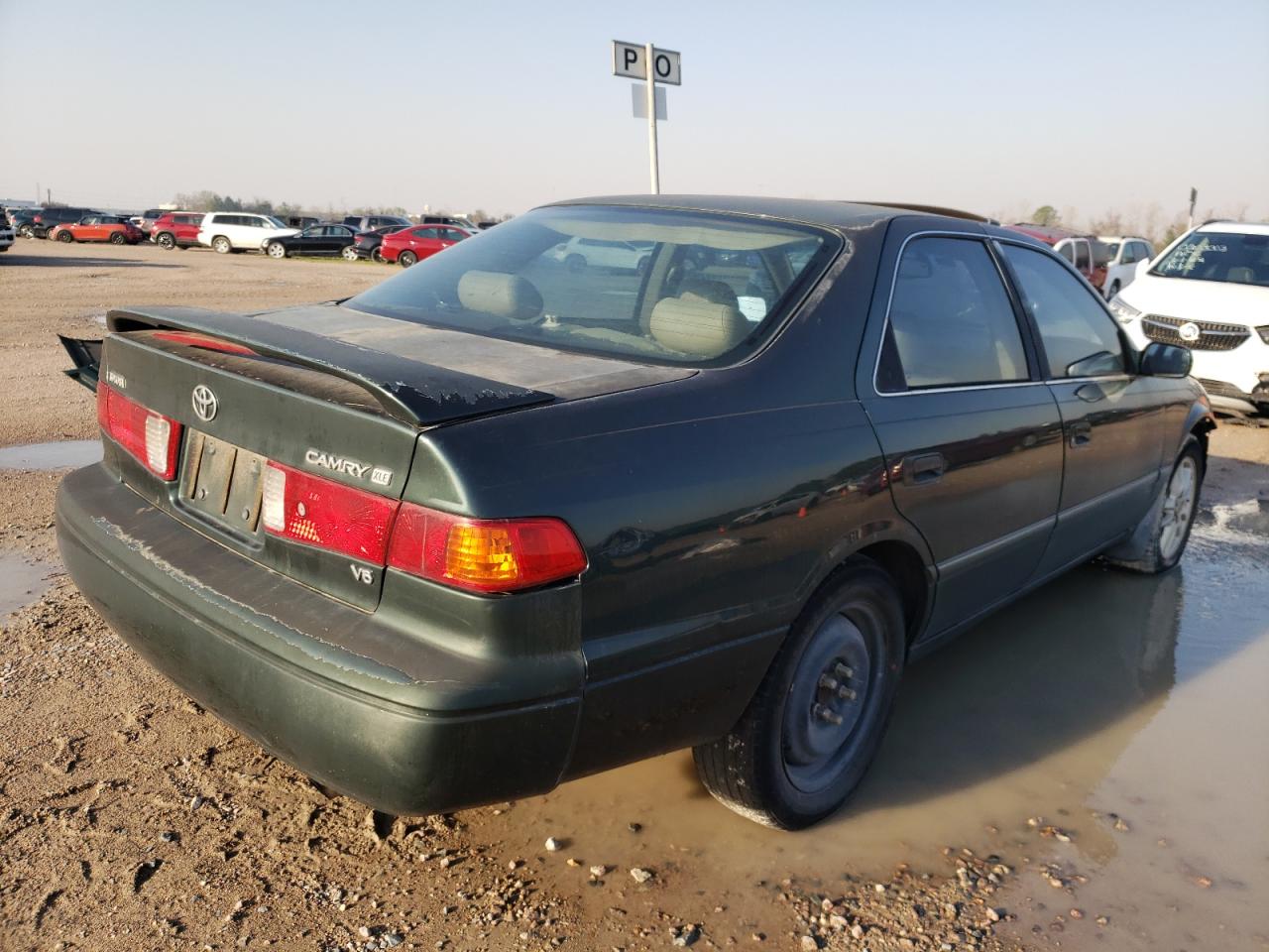 Photo 4 from auction – 2000 TOYOTA CAMRY LE with VIN 4T1BF28K9YU938782