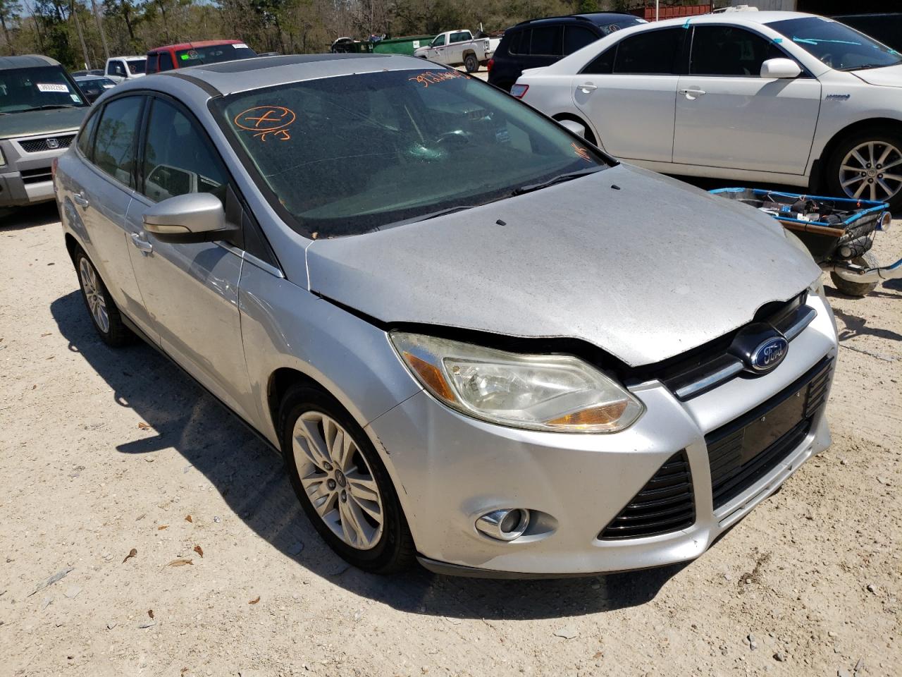 صورة رقم 1 من المزاد - 2012 FORD FOCUS SEL مع VIN 1FAHP3H20CL349982