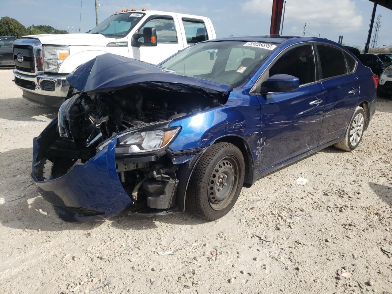 Photo 2 from auction – 2017 NISSAN SENTRA S with VIN 3N1AB7AP4HY259050